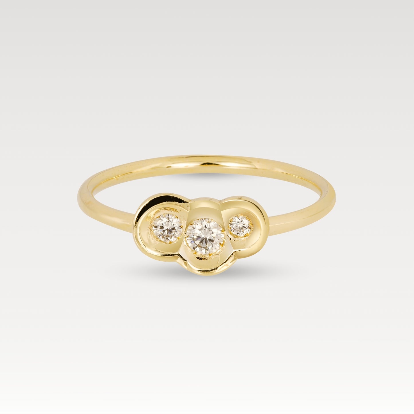 White Diamond Round Obi Skai no.3 Ring