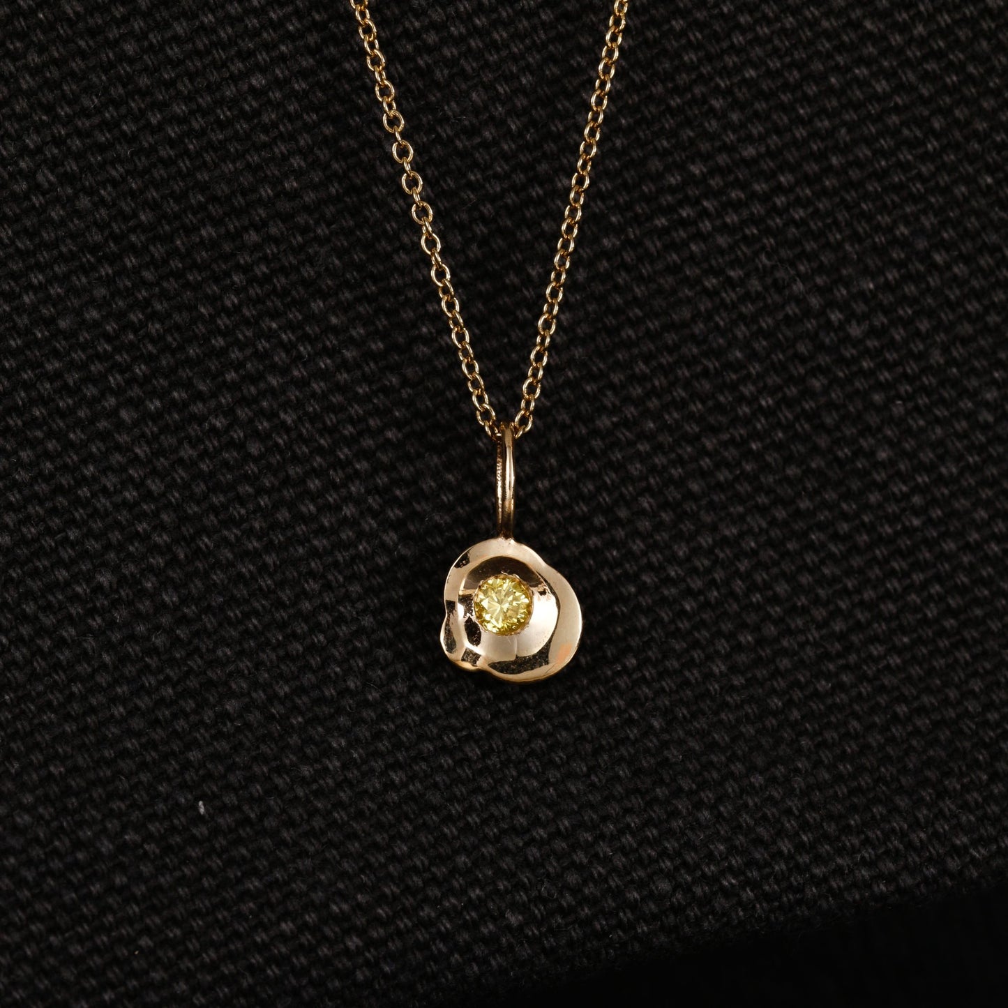 Yellow diamond Obi Flow #1 pendant - Kay Konecna Studio