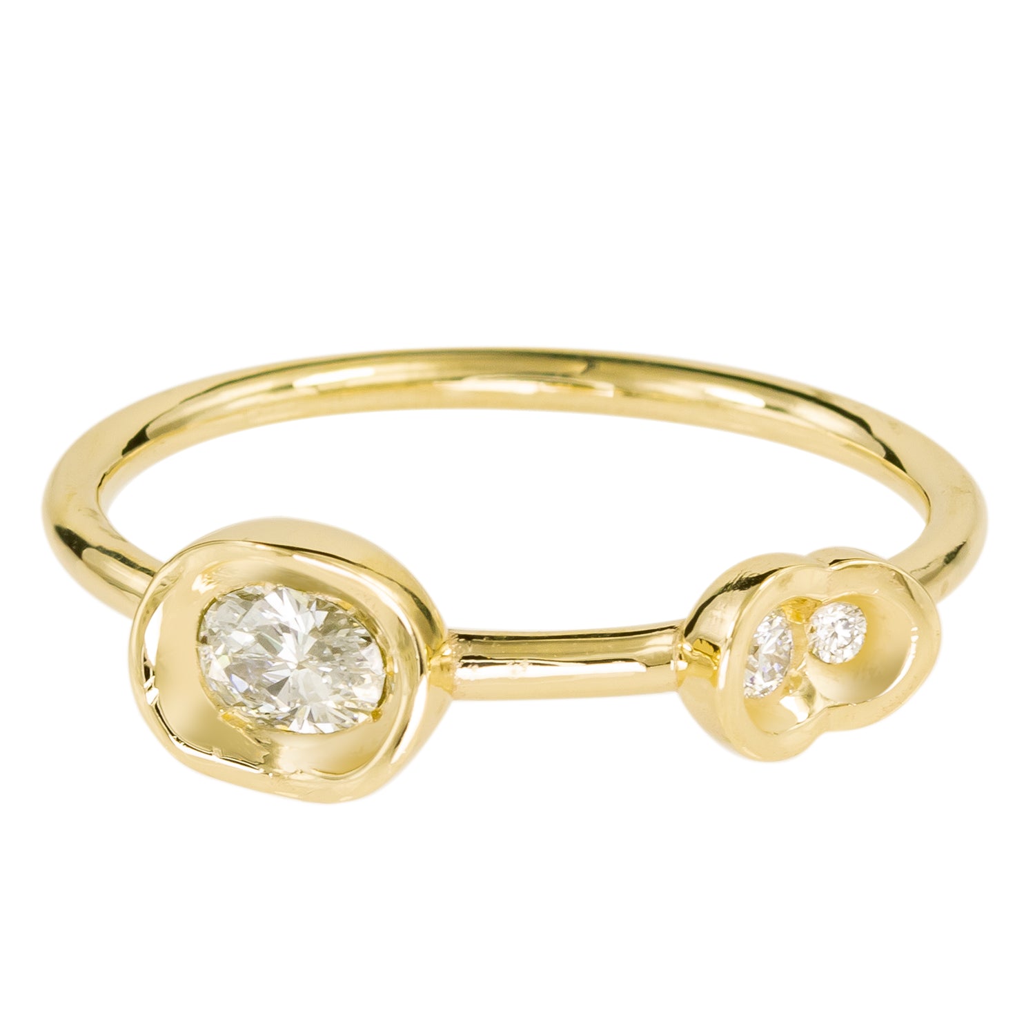 White Diamond Oval OBI Ring #23 - Kay Konecna Studio