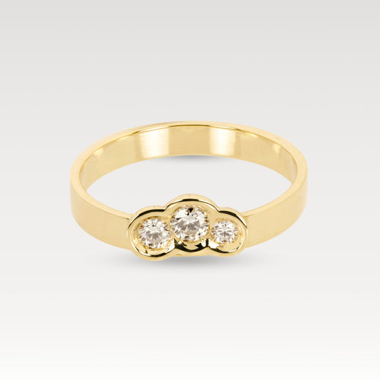 White Diamond Round Obi Skai #3 Wide Ring