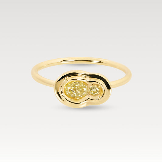 Yellow Diamond East-West Obi Skai #2 Ring