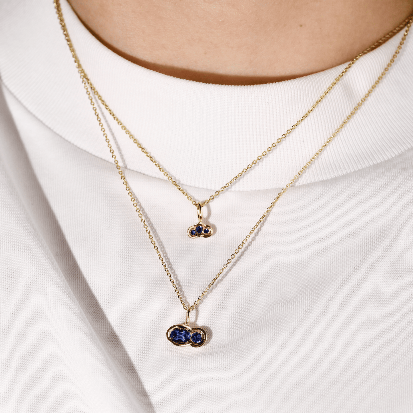 Blue Sapphire East-West OBI no.2 Pendant (with 16-18" chain)