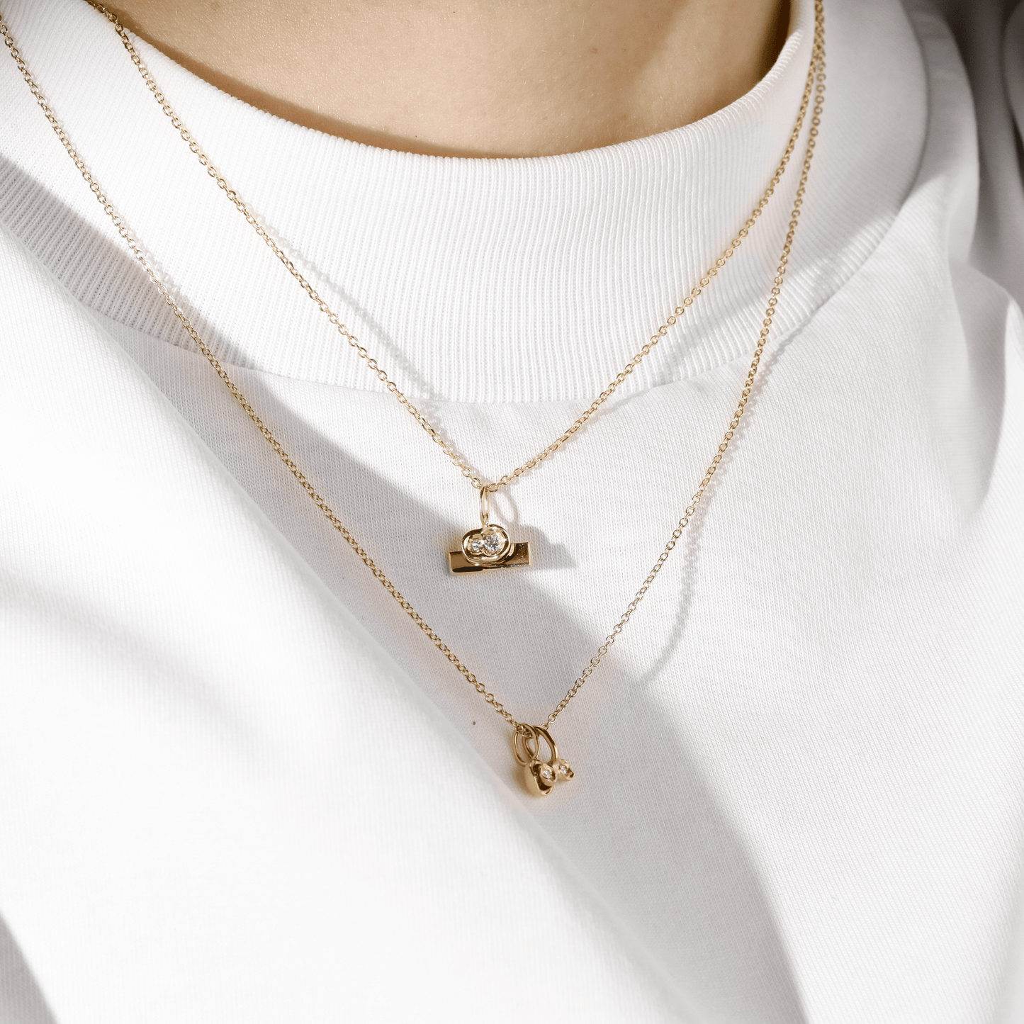 White Diamond Obi no.2 Wide Bar Pendant