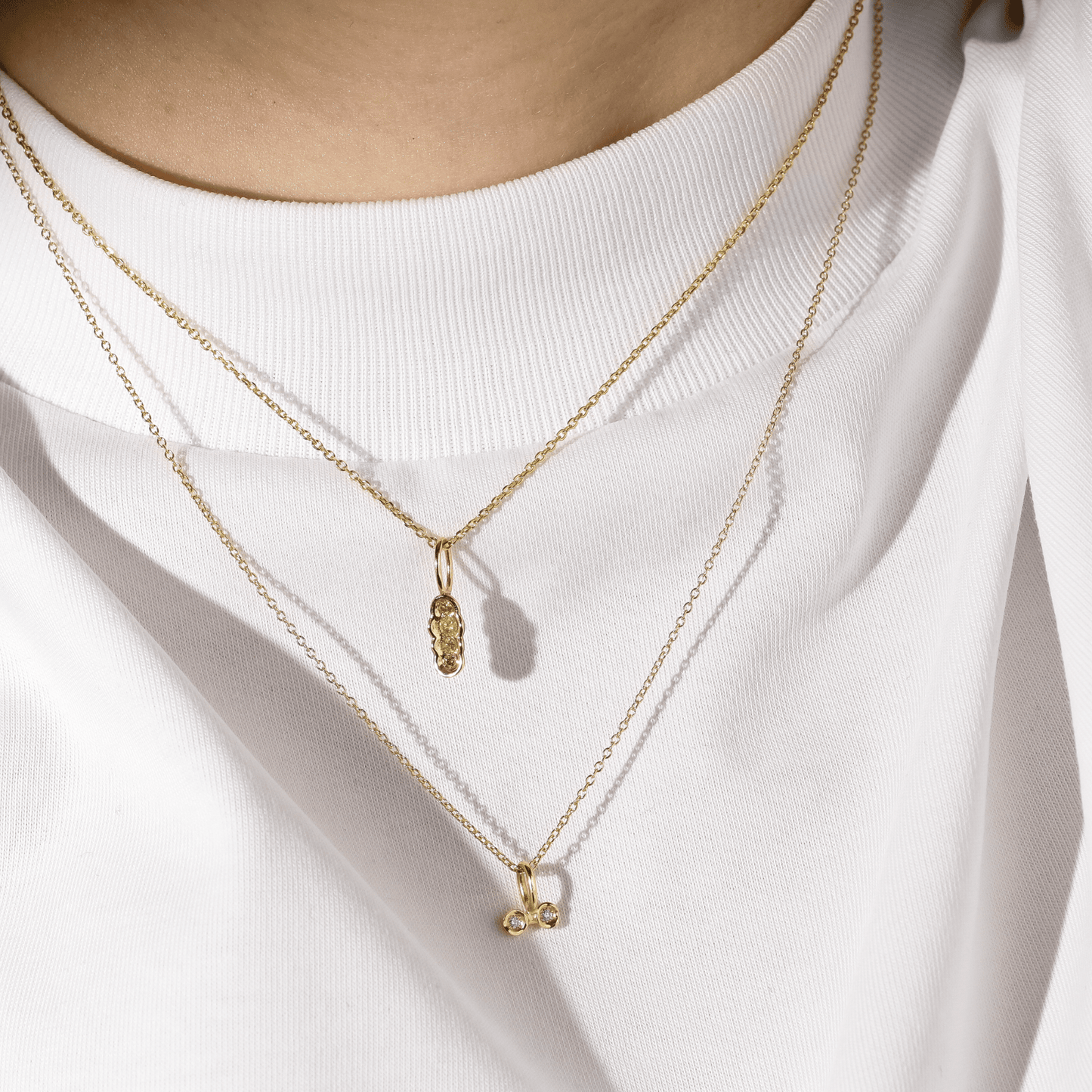 White Diamond Obi no.2 Toggle Bar Pendant