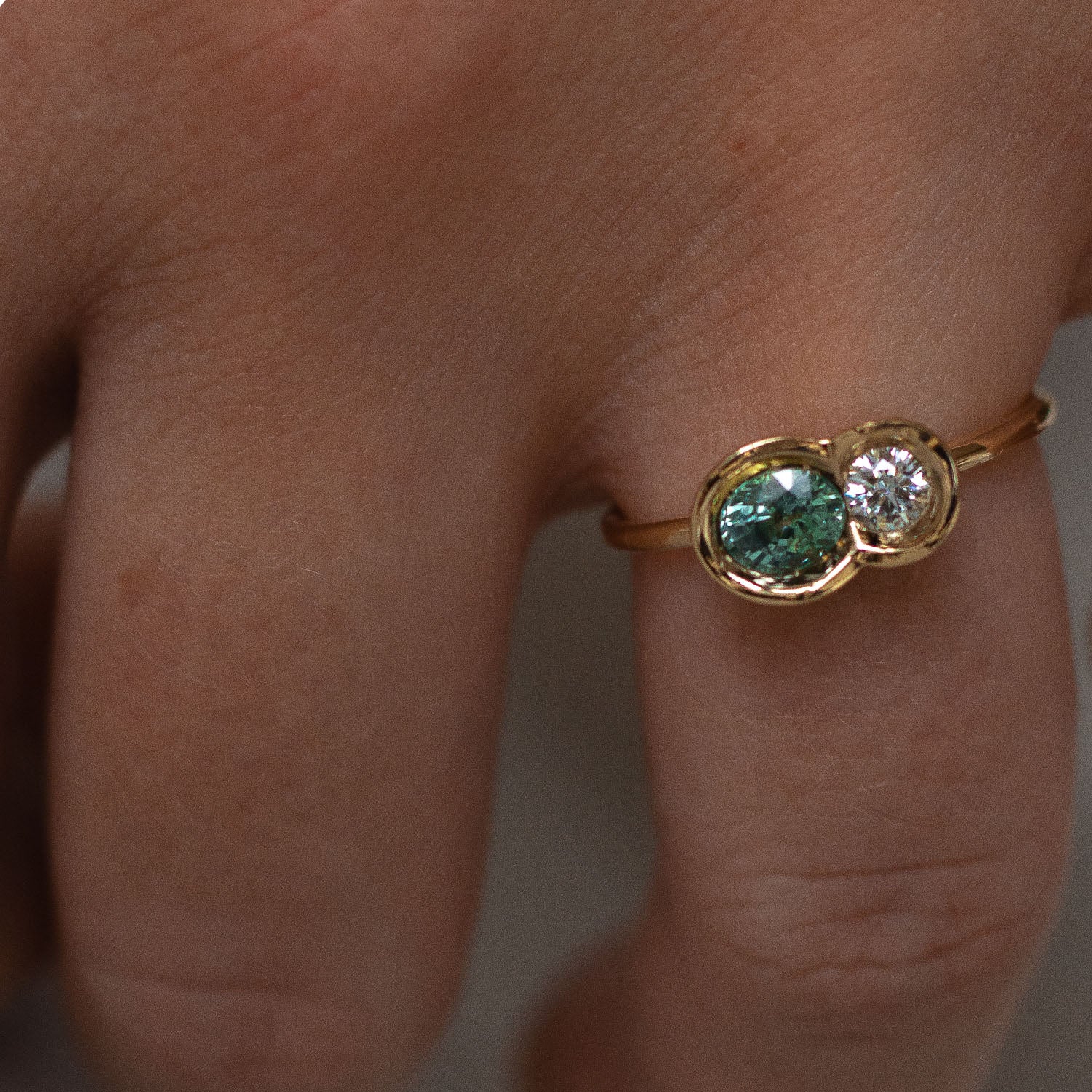 Pale Green Sapphire and White Diamond OBI ring #1 - Kay Konecna Studio